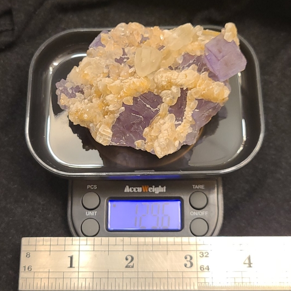 Fluorite with Calcite crystal 🔮 - Picture 9 of 10